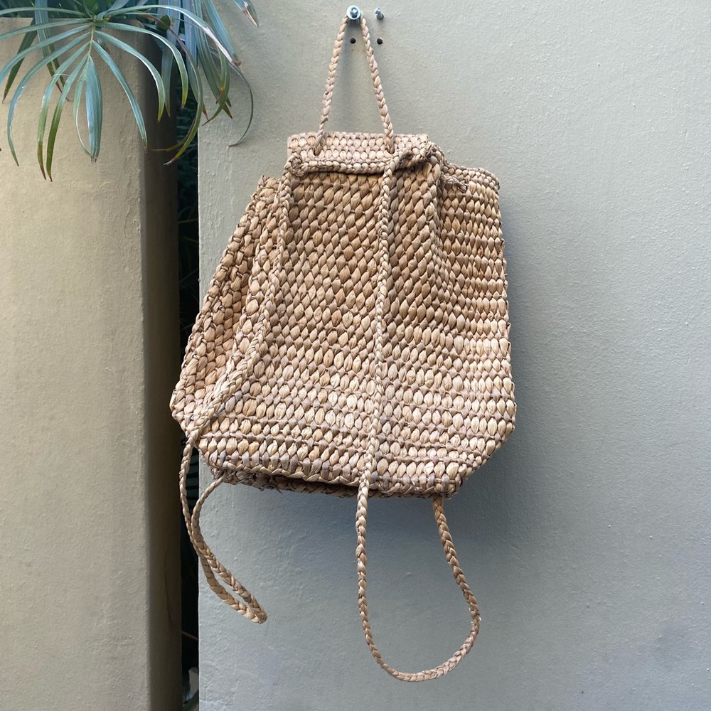 Handmade Woven backpack - Picture 5 of 5